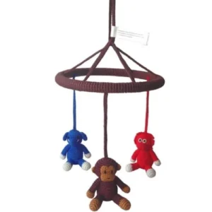 Hæklet uro med elefant, abe og orangutang